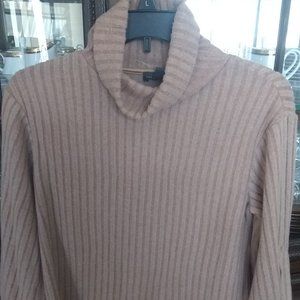 THE LIMITED Petite Rib Hacci Knit Turtleneck